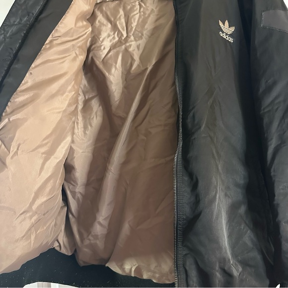 Adidas Originals Trefoil Black Bomber Jacket L Oversized Streetwear Y2K Puffer - Picture 9 of 15